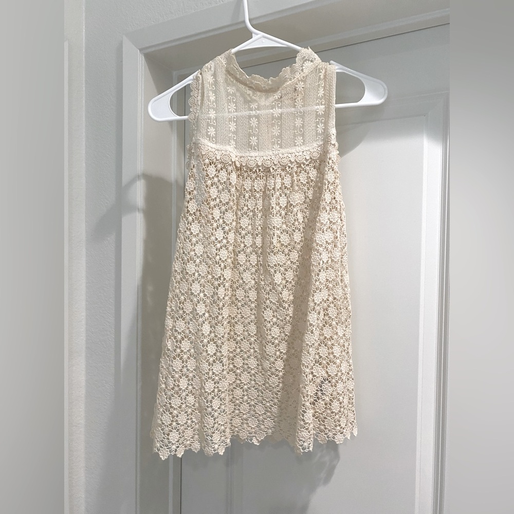 Anthropologie Lili’s Closet Lace Crochet top. Ivory/Cream color, size S
